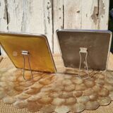 Duo of barber mirrors to pose