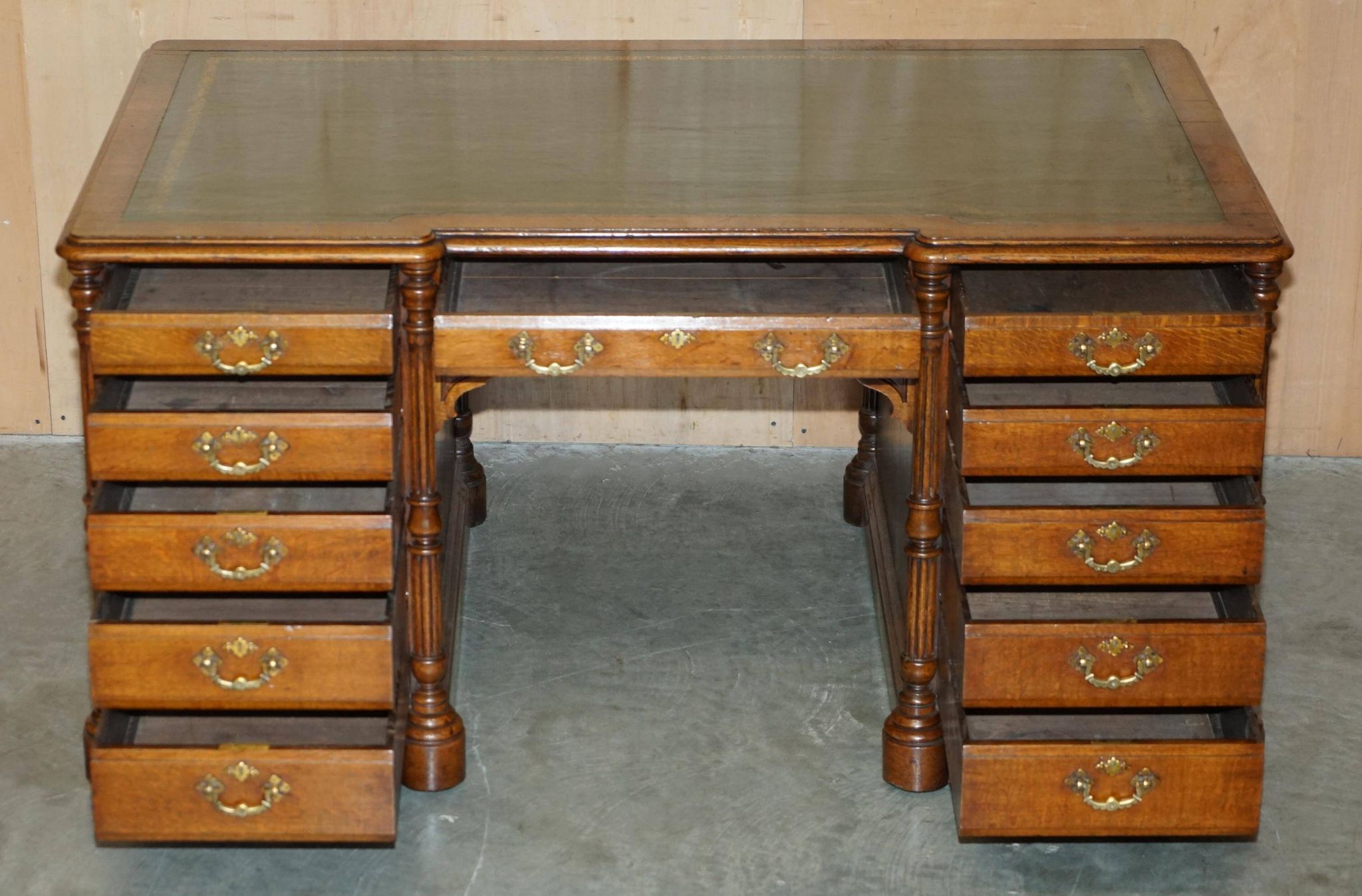 Antique double-sided desk C Hindley & Son in oak and leather