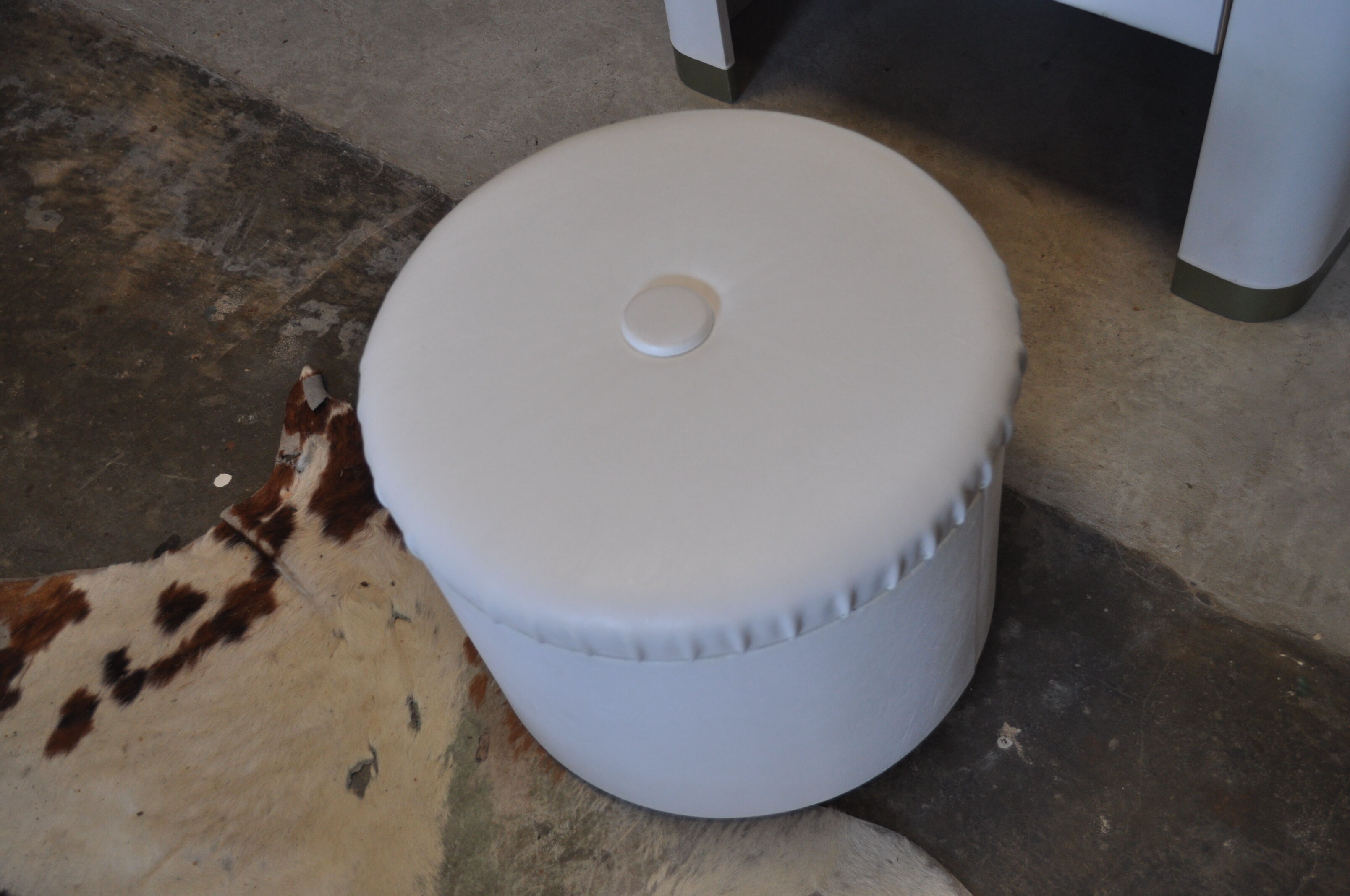 Dressing table space age 60's