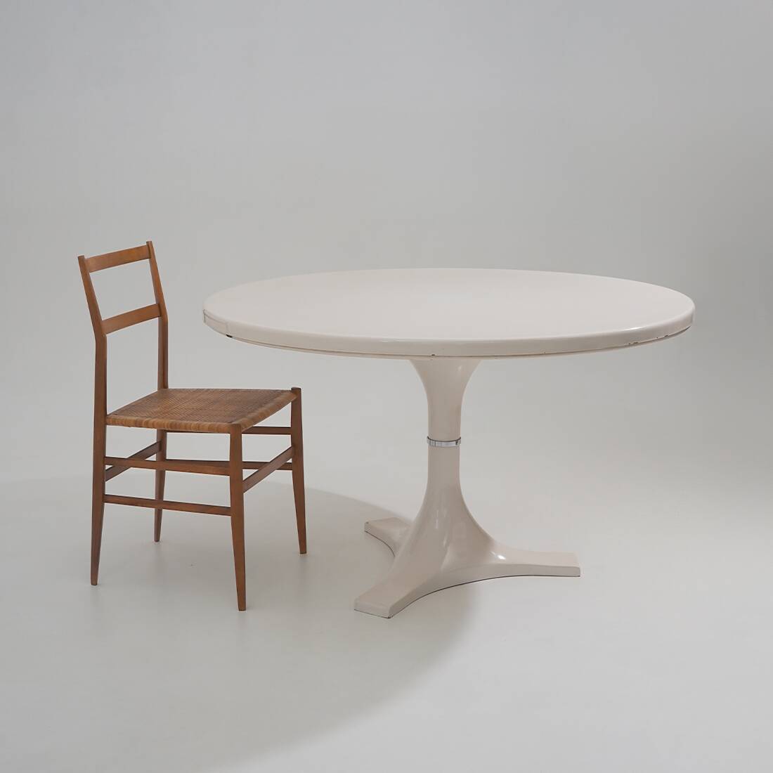 Table with central leg by Ignazio Gardella for Kartell, 1970s