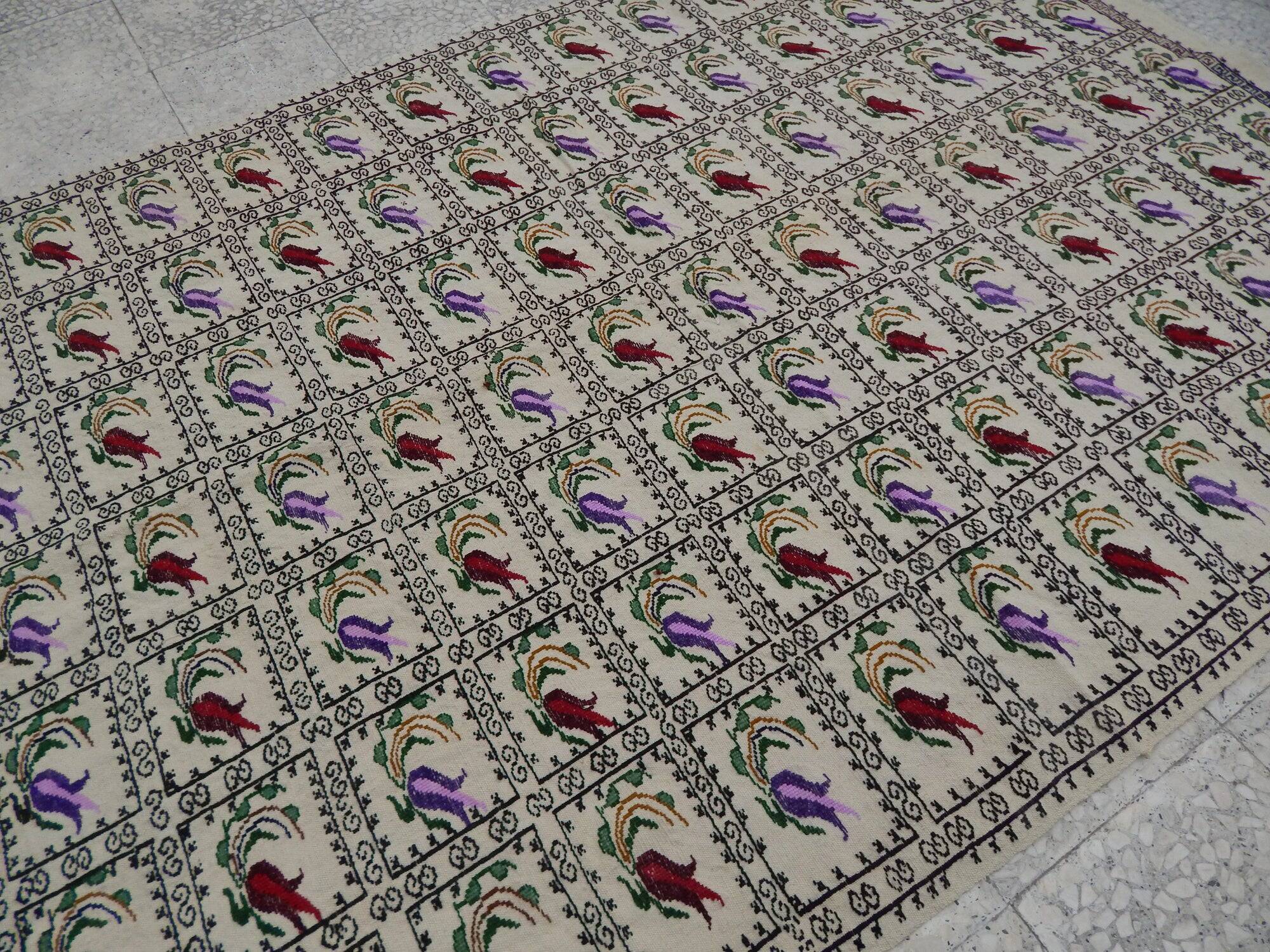 Vintage Turkish kilim, handwoven, 155x224 cm.
