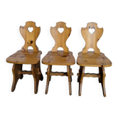 Set of 3 Vintage Tyrolean Wooden Chairs / Heart Cut-Out Backrest Farmhouse
