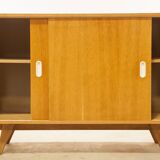 Buffet  U 452 Jiri Jiroutek 1960 Interier Praha