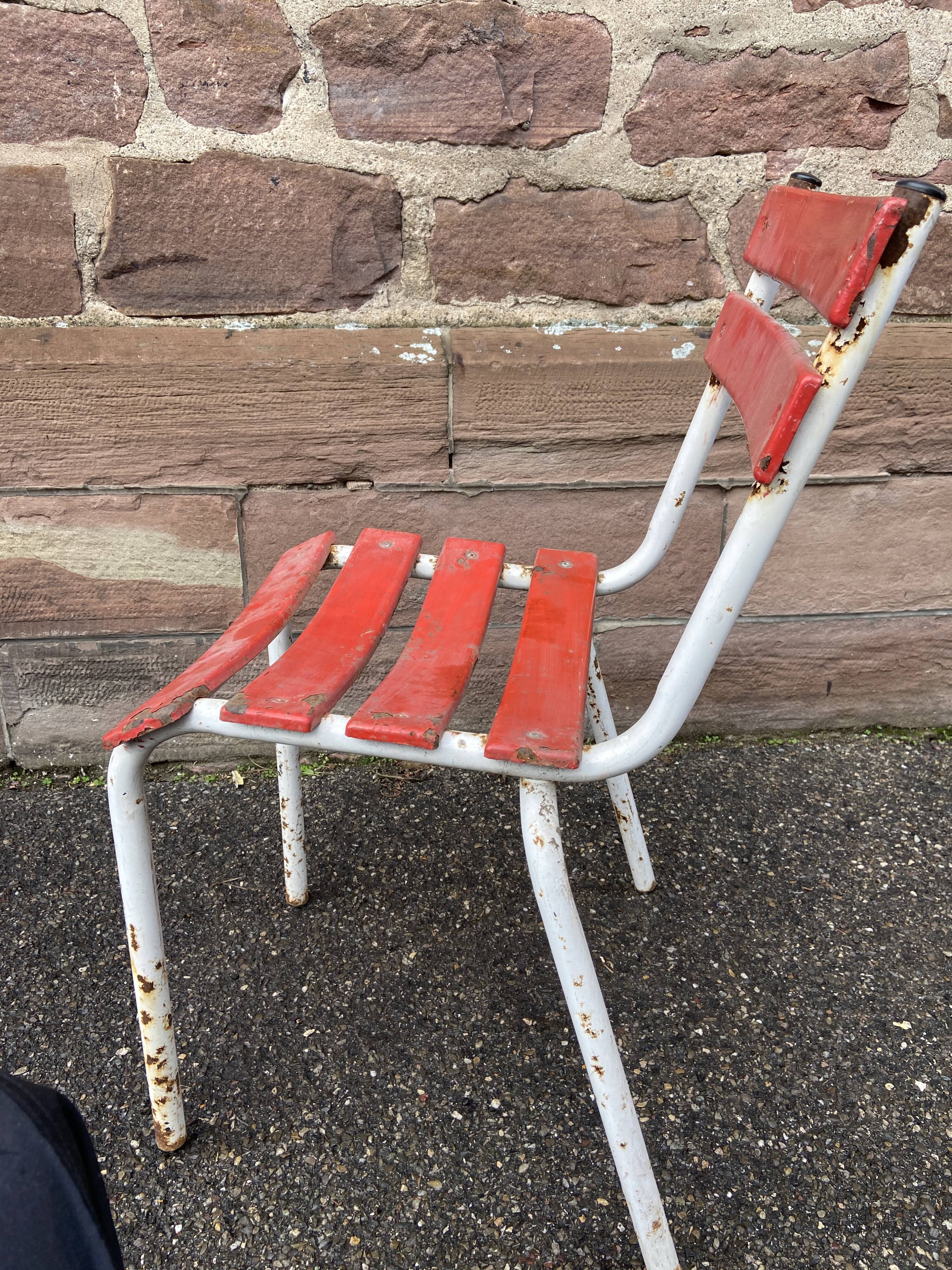 chaise de Café Tolix terrasse French bistrot chairs 1960 Esprit usés, wasi-sabi,industriel