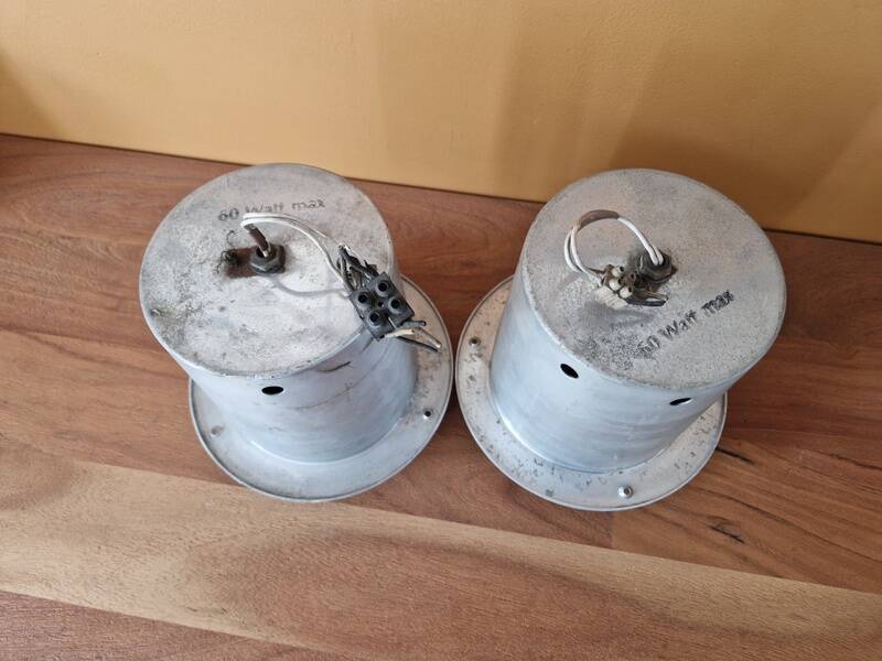 Pair of ceiling lights - Staff Leuchten - In aluminium and moulded glass with a bubble pattern.