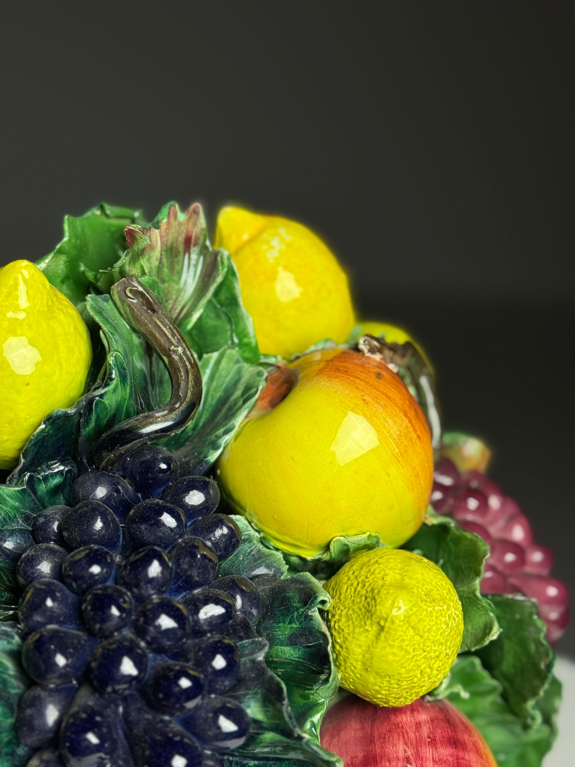 Majolica ceramic Italian fruit piece