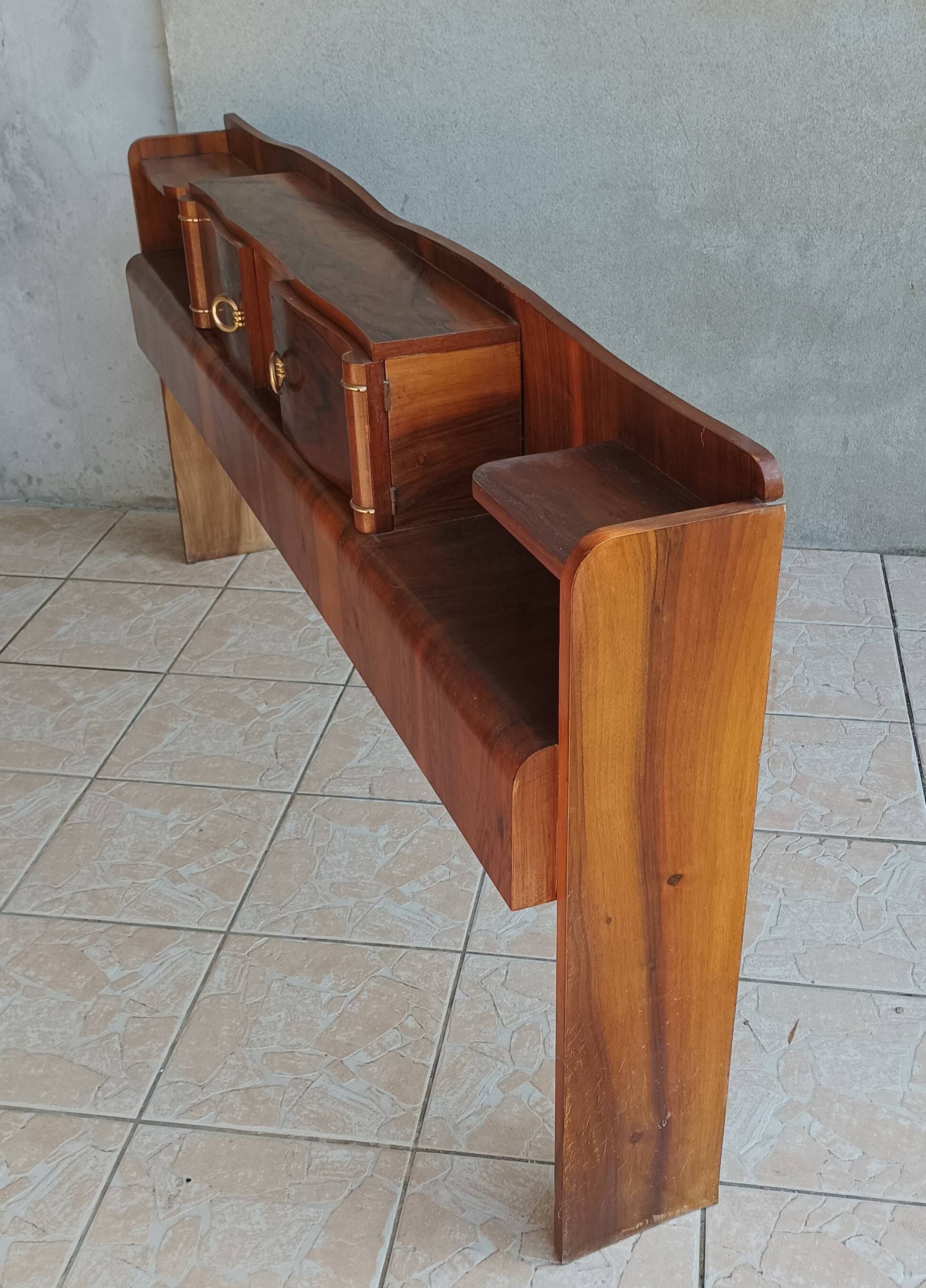 Cozy Art Deco headboard in burr walnut