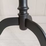 Tripod pedestal table