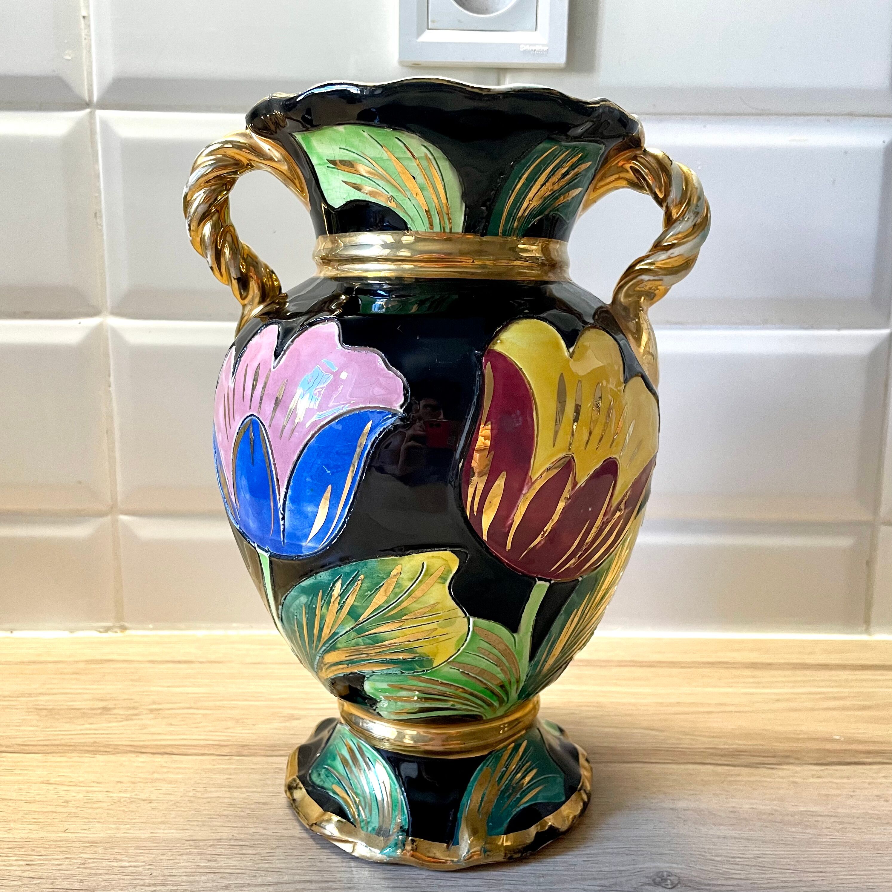 Vallauris vase with handle and gold leaf