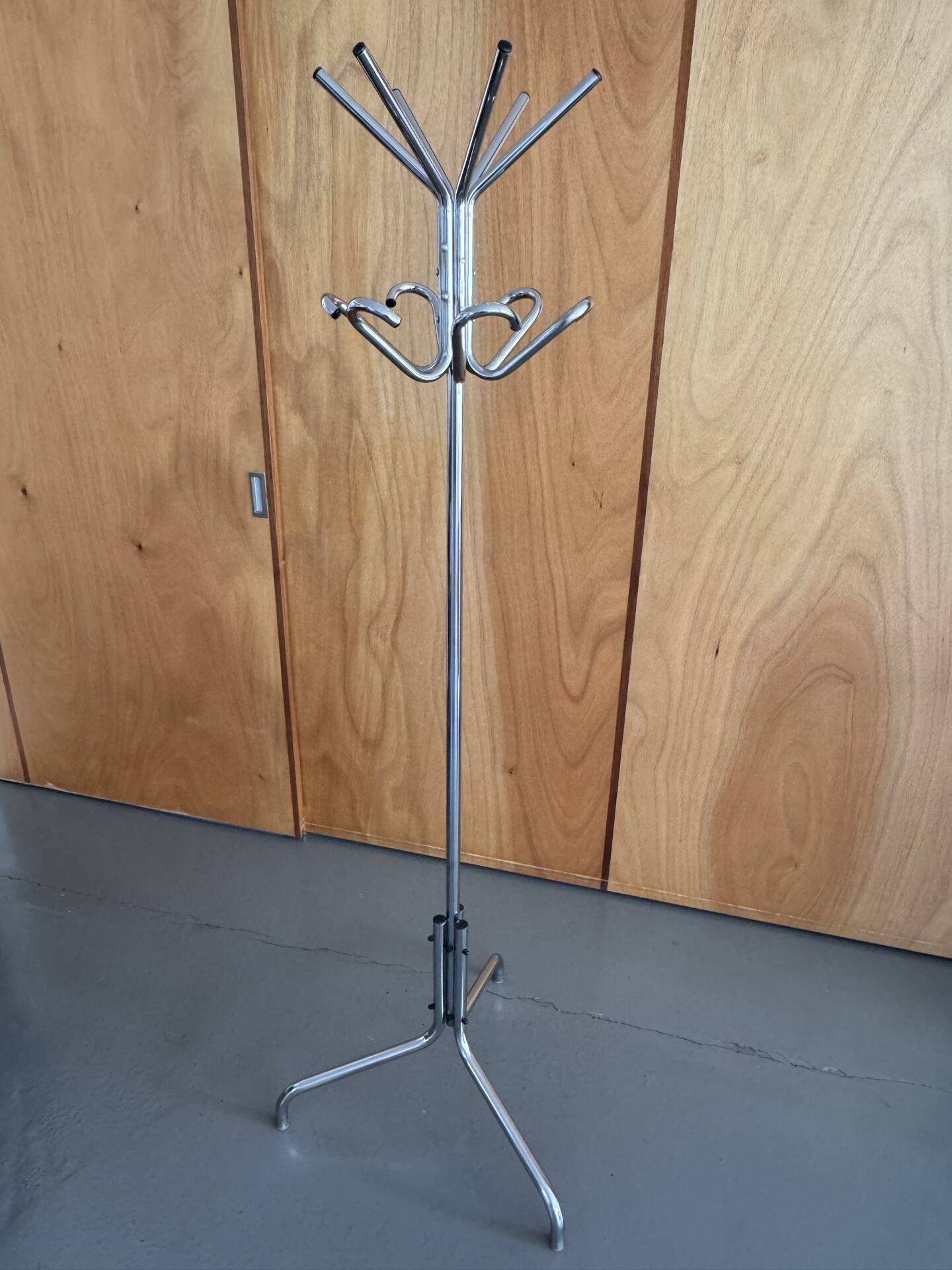 Portemanteau perroquet métal chromé