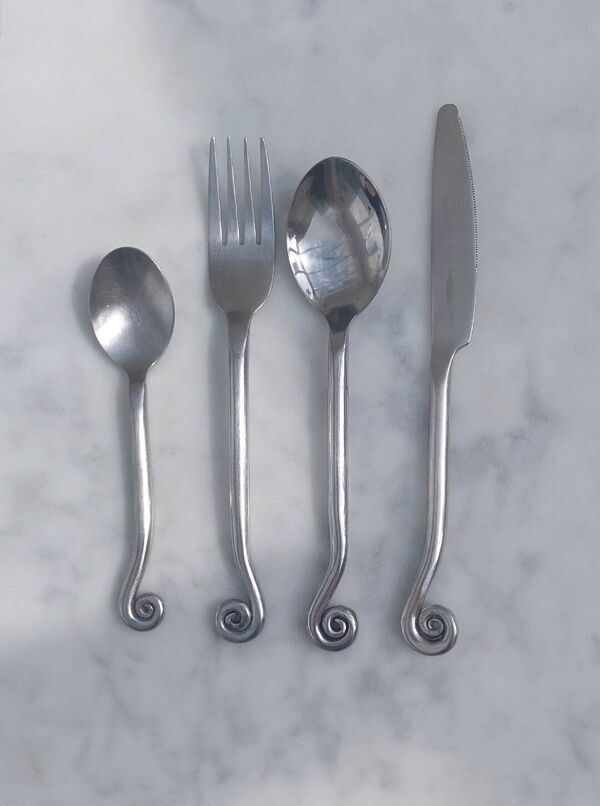 Set de 4 couverts Spirale