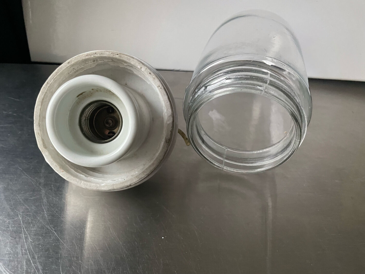 Art Deco ceiling pendant lamp in porcelain & glass