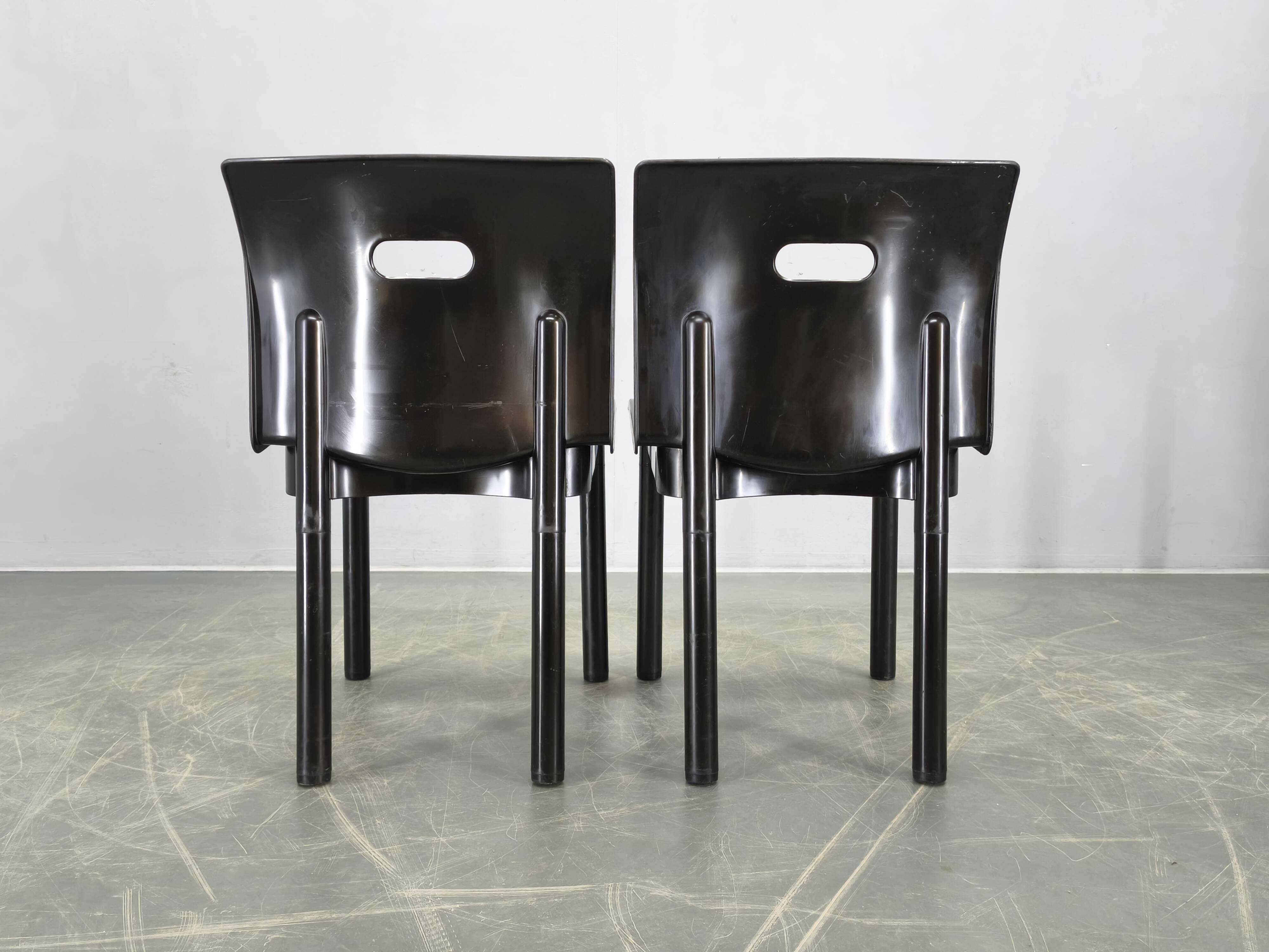 Ensemble de 4 chaises Kartell modèle 4870 par Anna Castelli Ferrieri