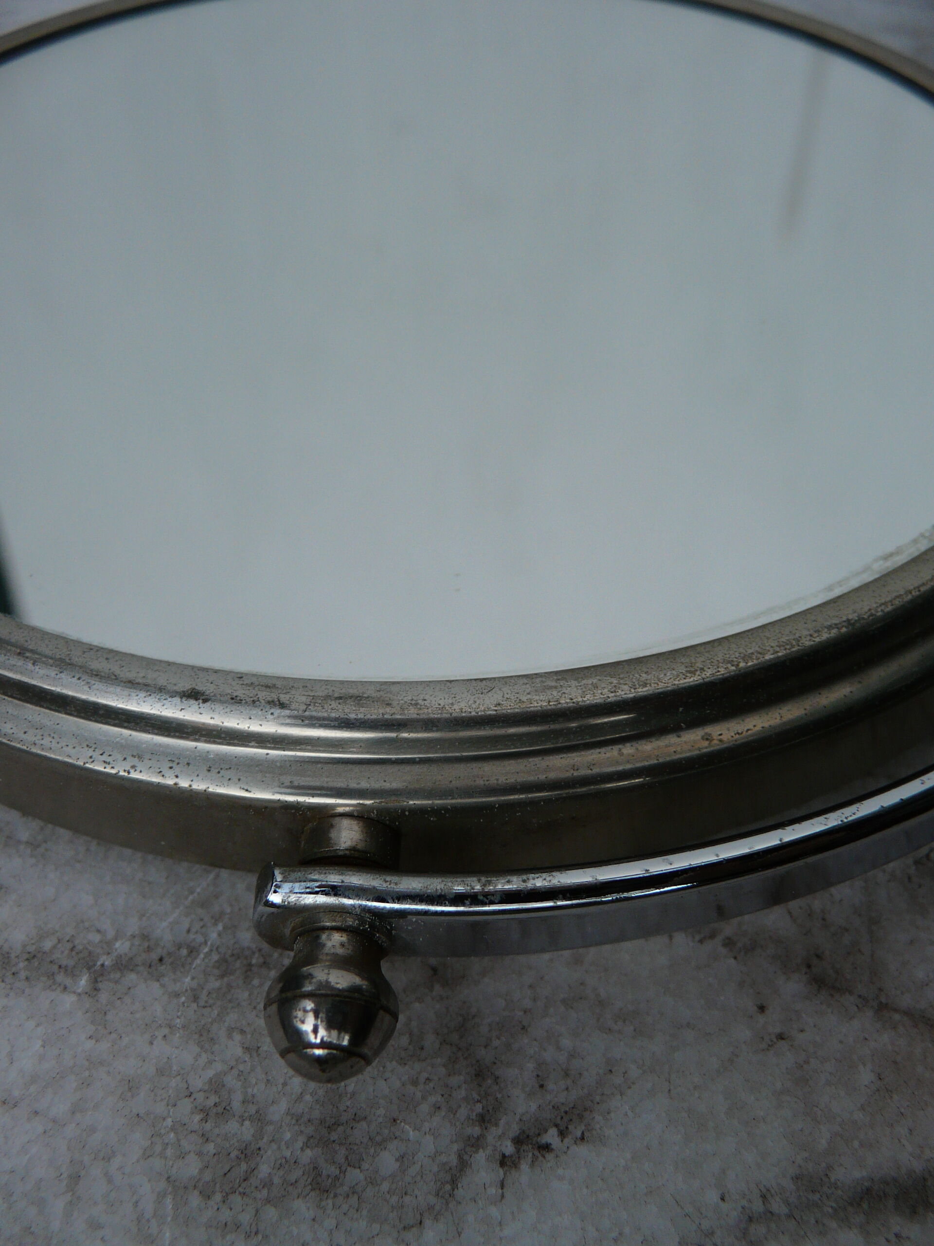 Barber mirror 2 sides and adjustable 33x39cm