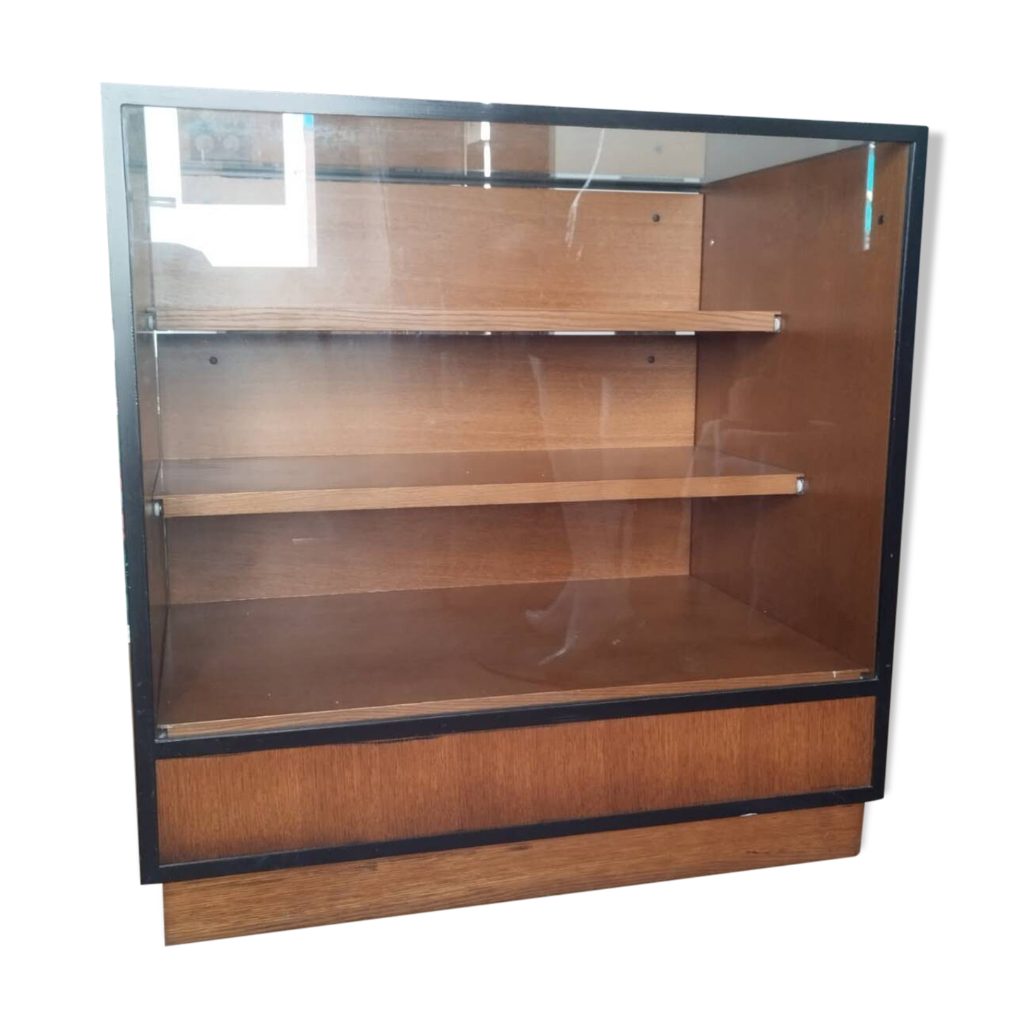 Blouse shop furniture