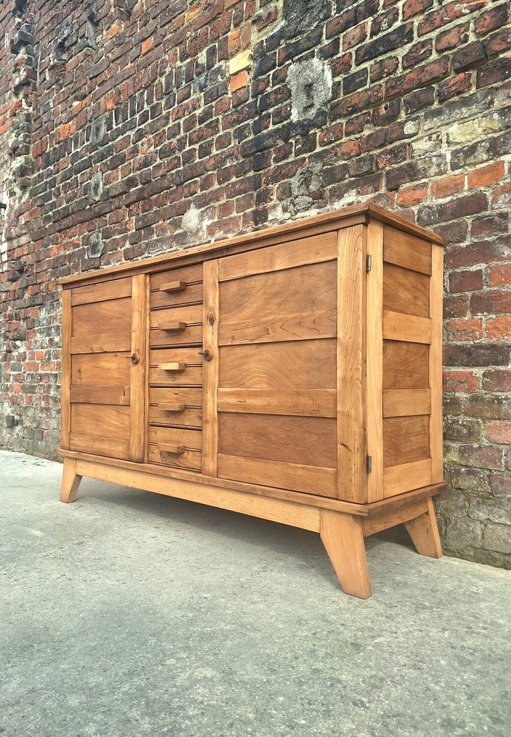 Buffet reconstruction René Gabriel vintage, meuble ancien dit de sinistrés