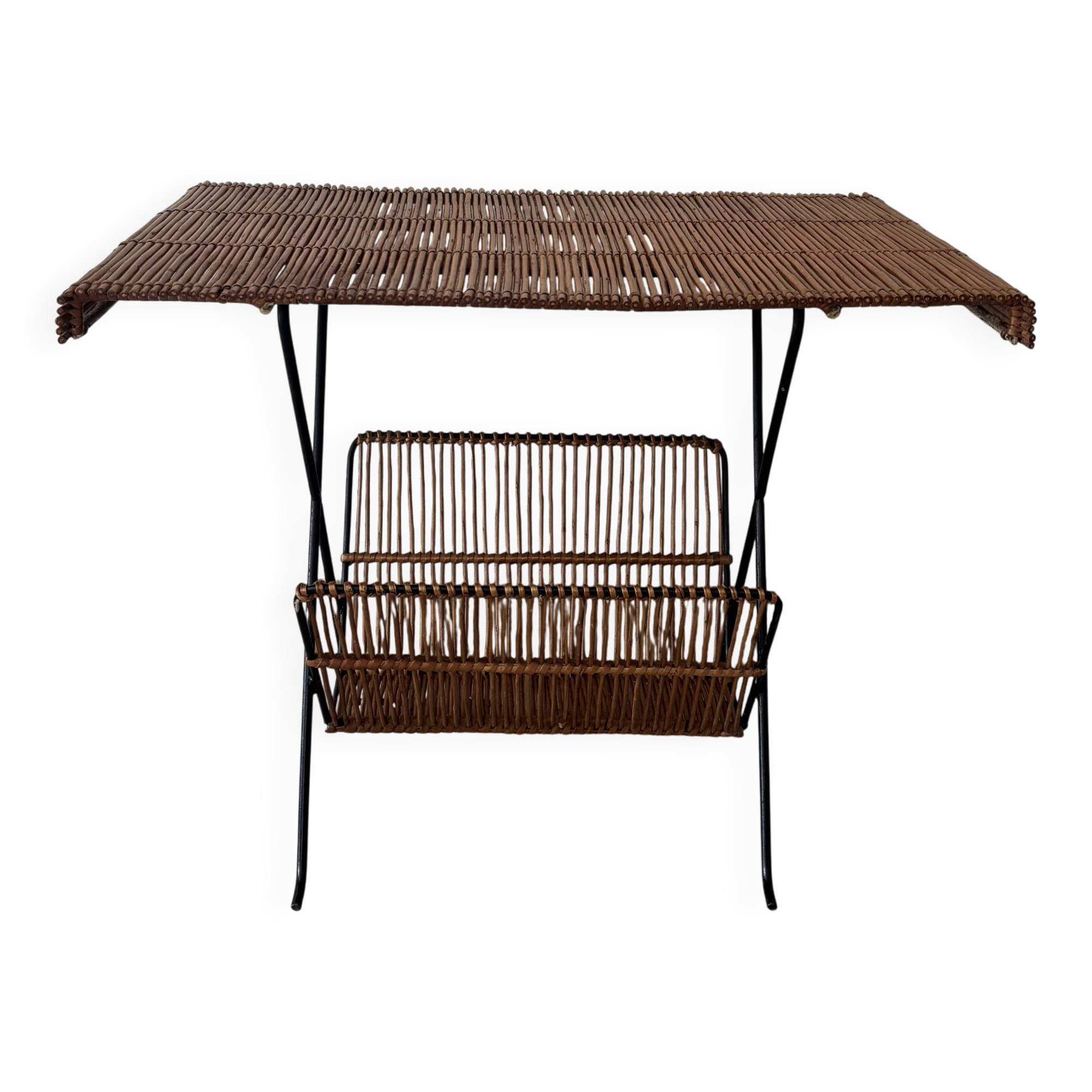Wicker magazine rack