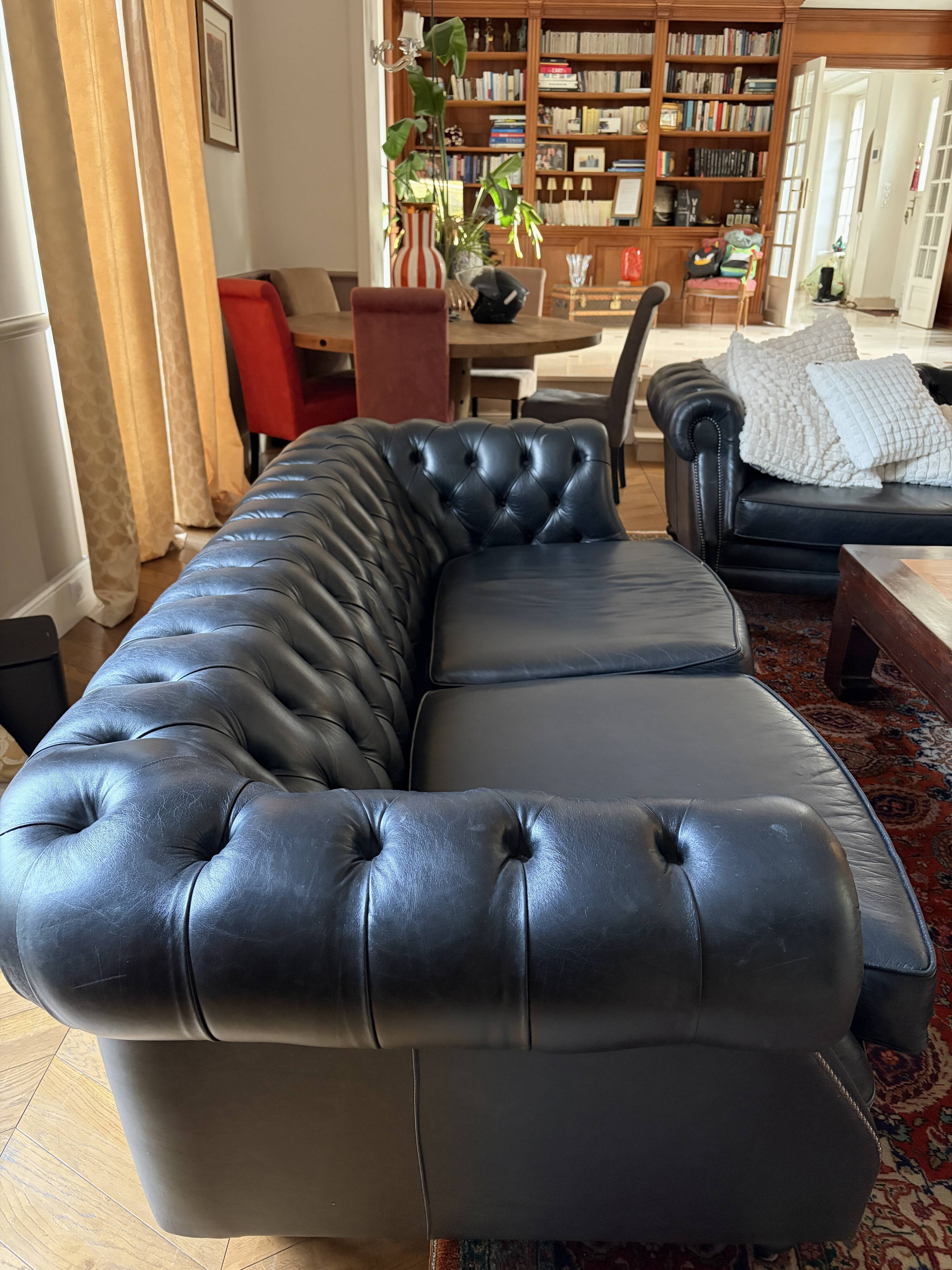Chesterfield sofa Sebastian - Fleming & Howland - black leather