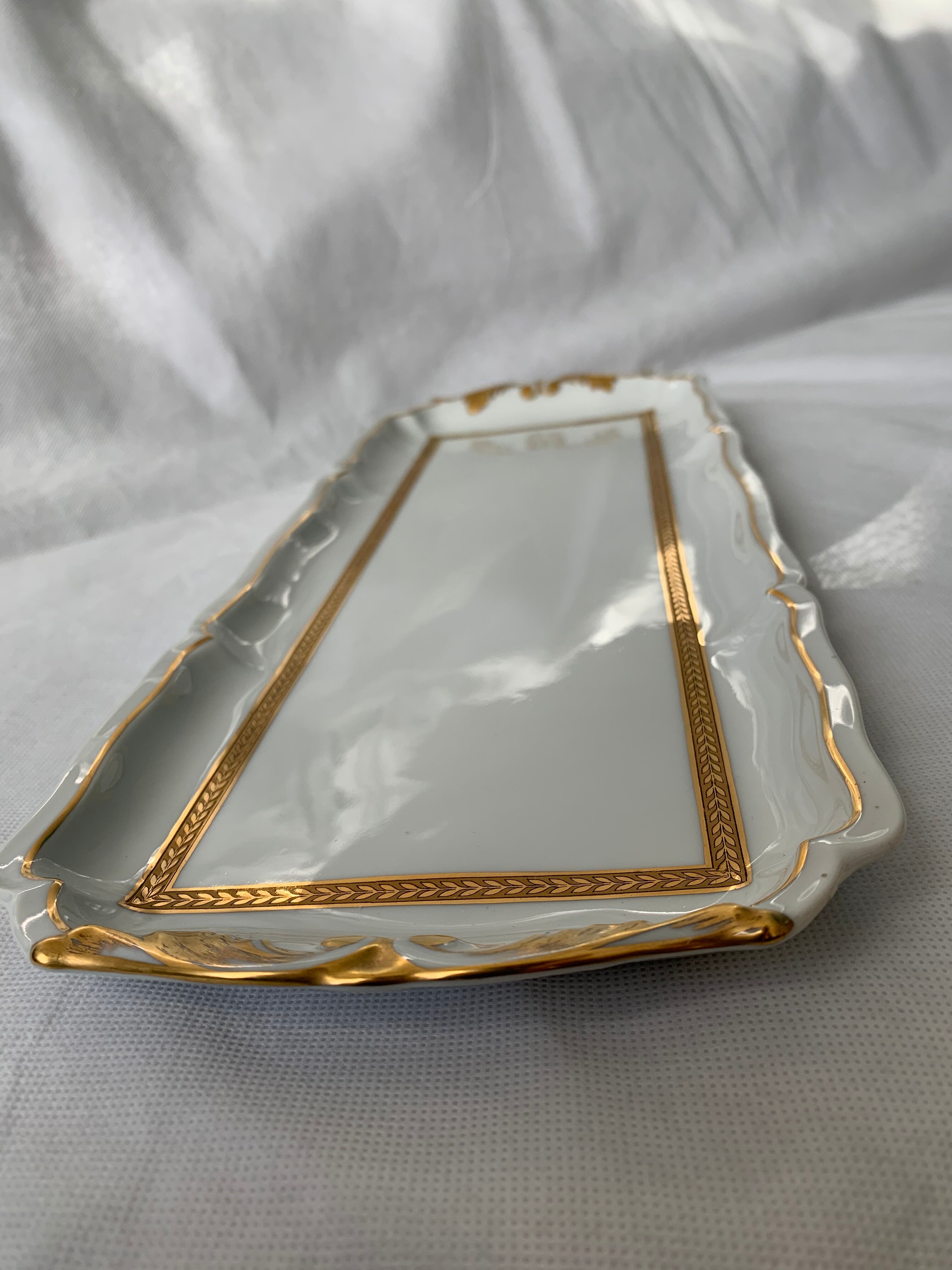 Ancient Royal Factory of Limoges Gold Porcelain Cake