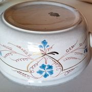 Soupière opaque de lunéville