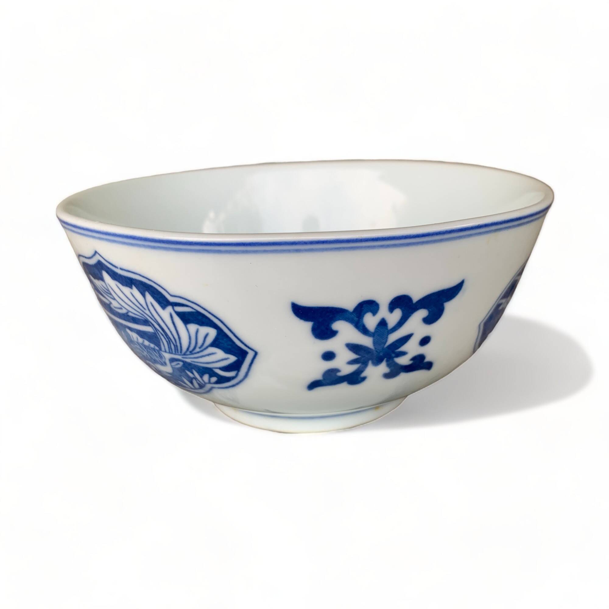 Set of 2 fine Chinese porcelain noodle bowls, old vintage Qing dynasty style