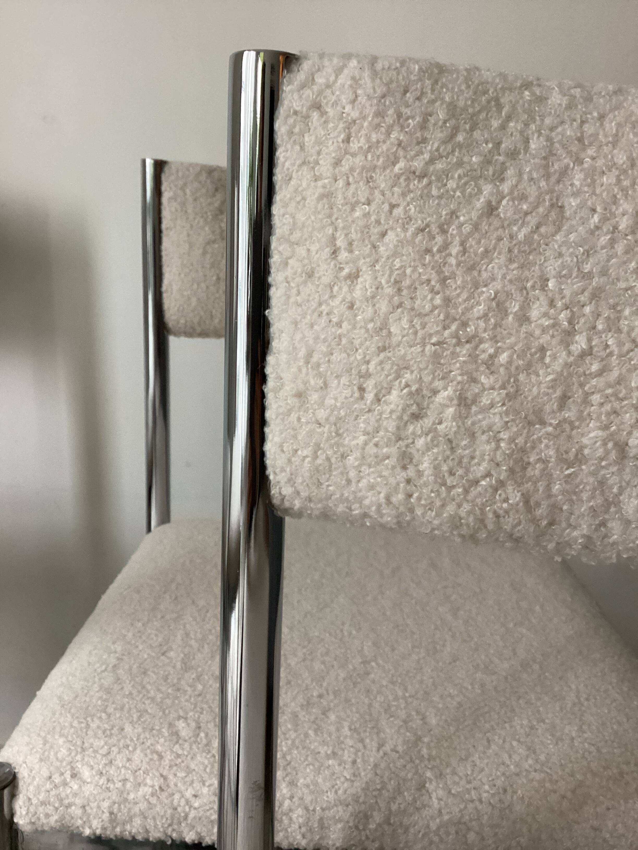 Vintage chairs from the 70s restored with a French terry fabric