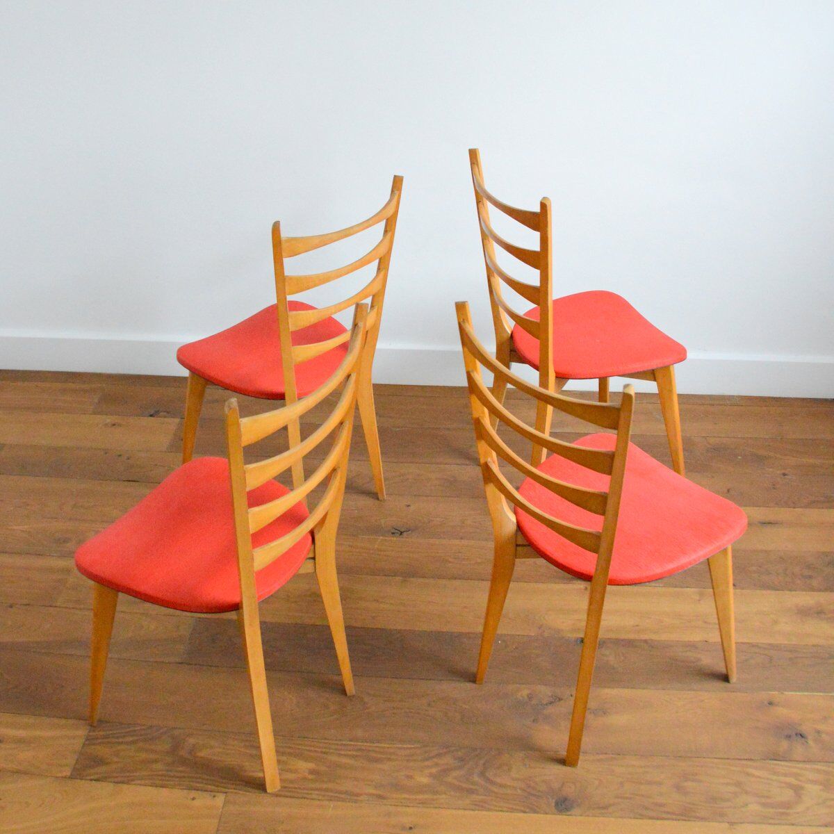 Suite de 4 chaises vintage 1960s