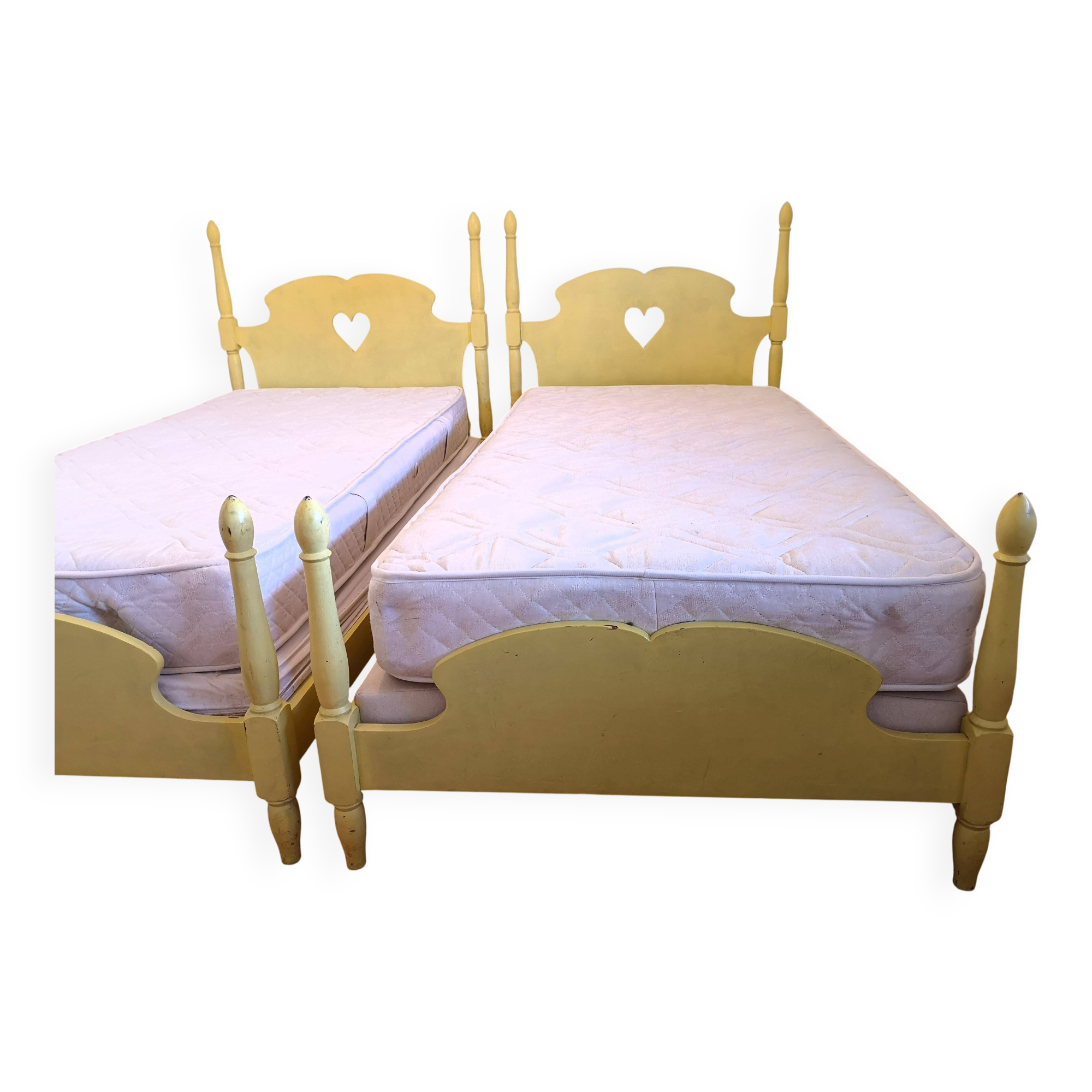 Pair of painted wooden twin beds
