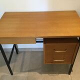 Minimalist desk 60s 70s