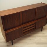 Buffet haut en palissandre, design danois, années 1960, designer : Johannes Andersen, fabrication : Skaaning Furnitu