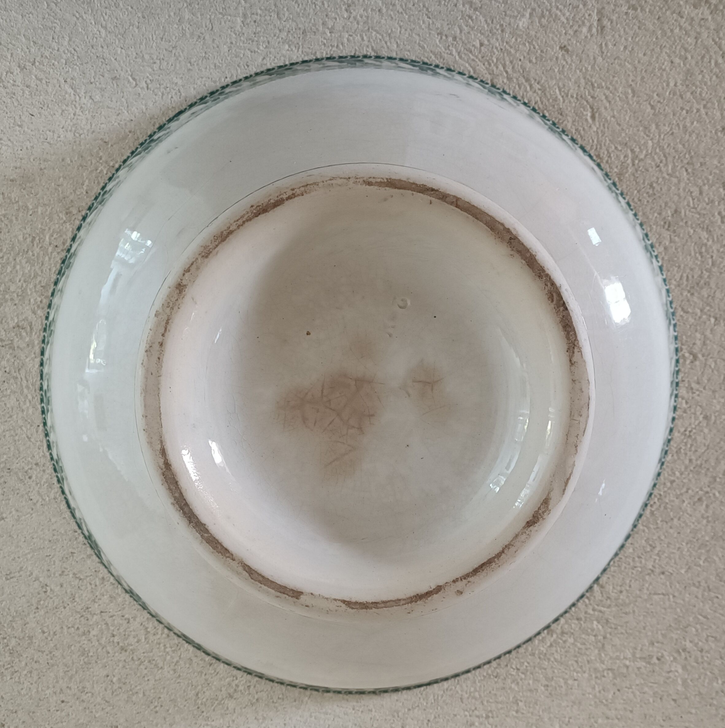 Iron earth bowl