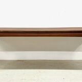 Table basse danoise longue en palissandre.