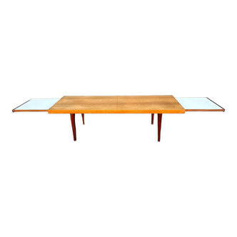 Extendable coffeetable