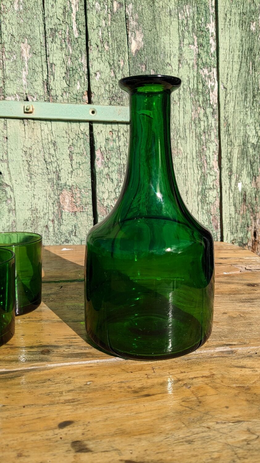 Vintage glass and carafe service