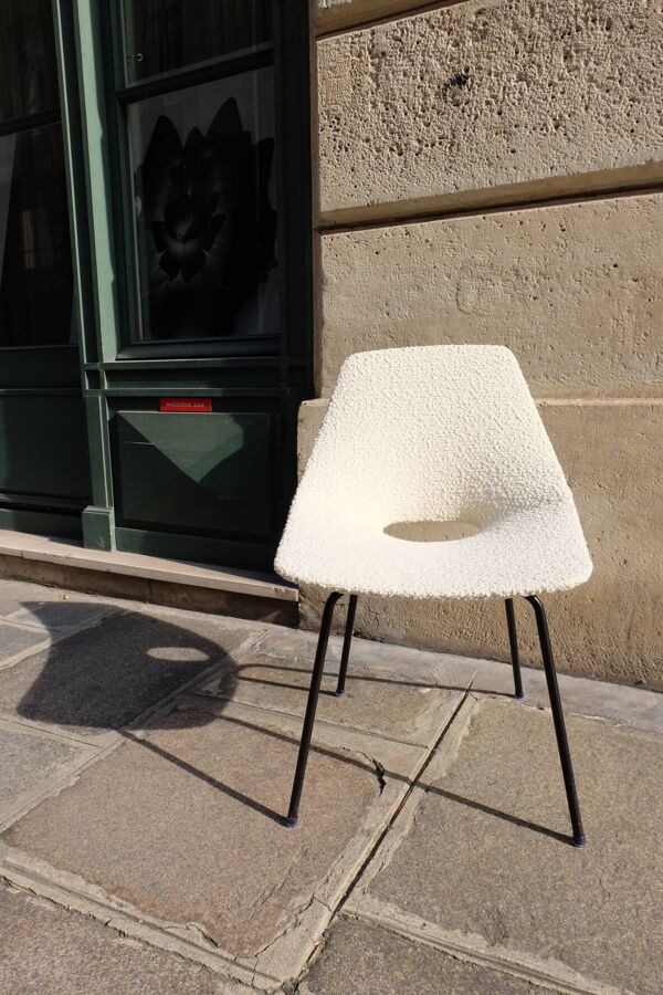 Chaise Amsterdam dite Tonneau par Pierre Guariche