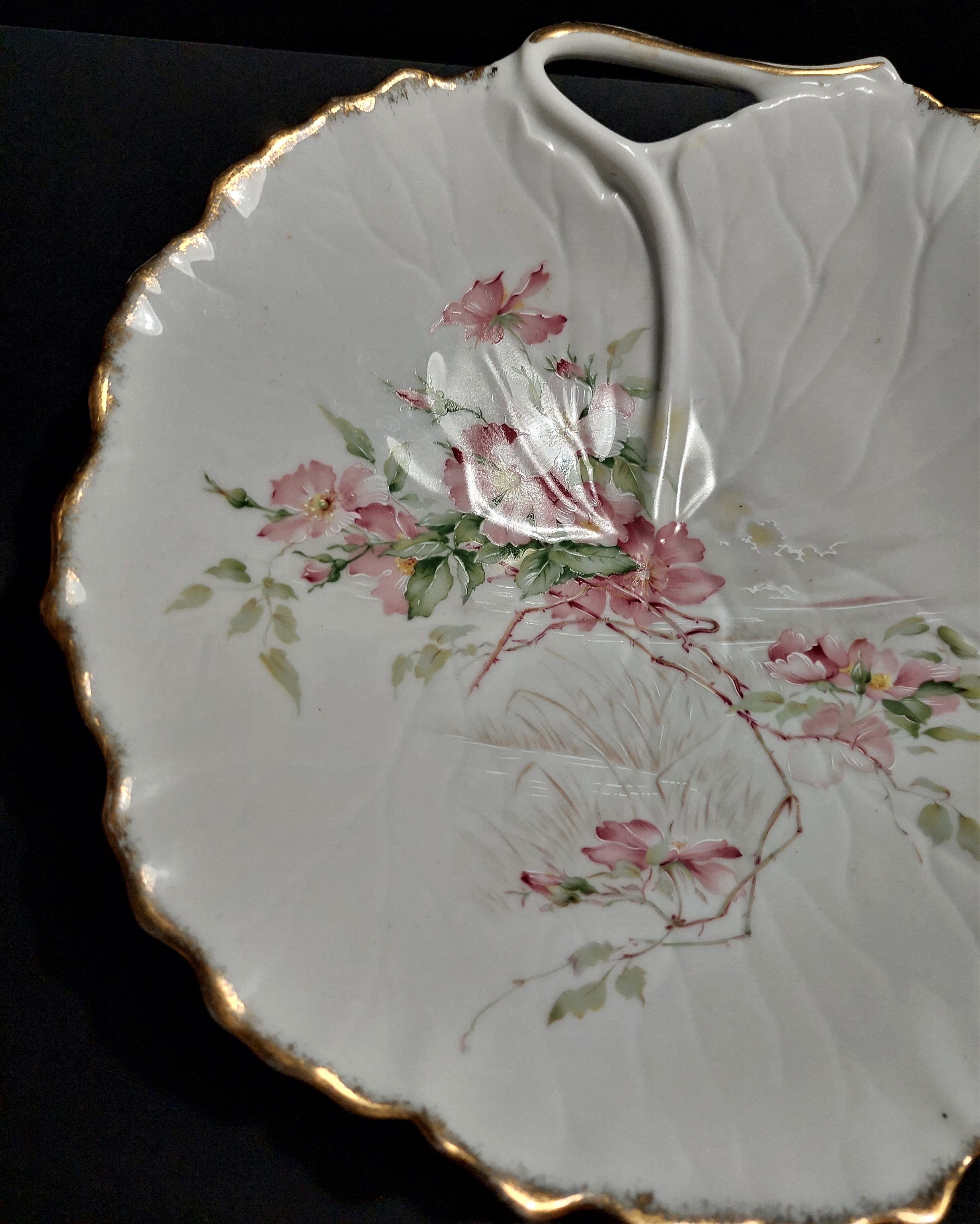 Hollow dish limoges porcelain france flowers xxth