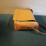 Poste radio transistor avec Sacoche