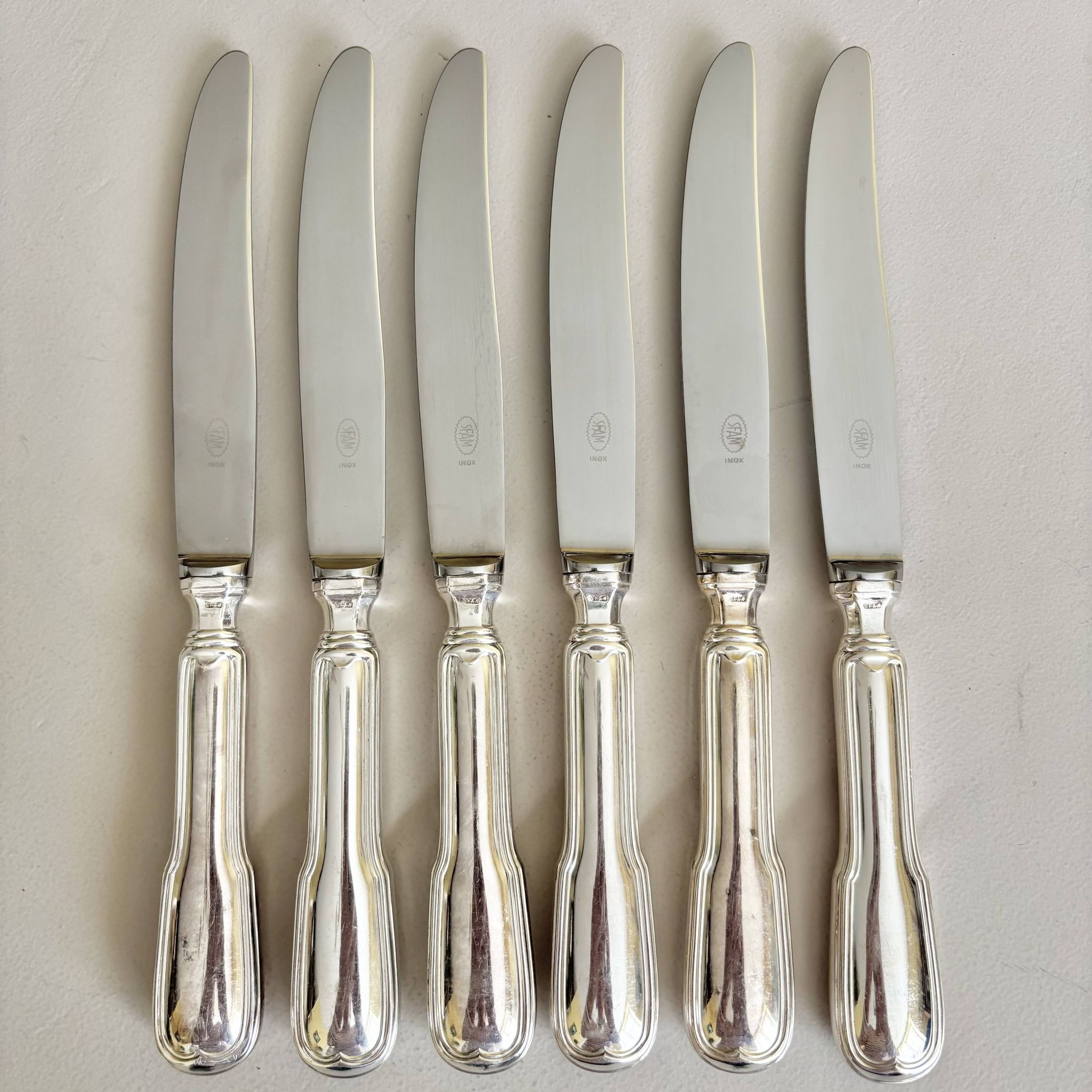 6 couteaux en inox vintage