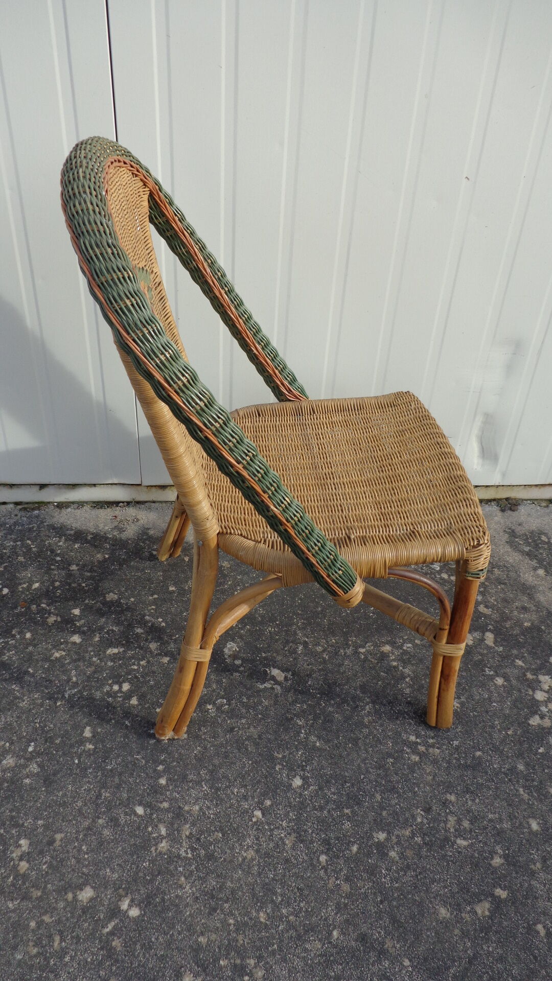Rattan garden lounge