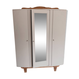 Art Deco wardrobe
