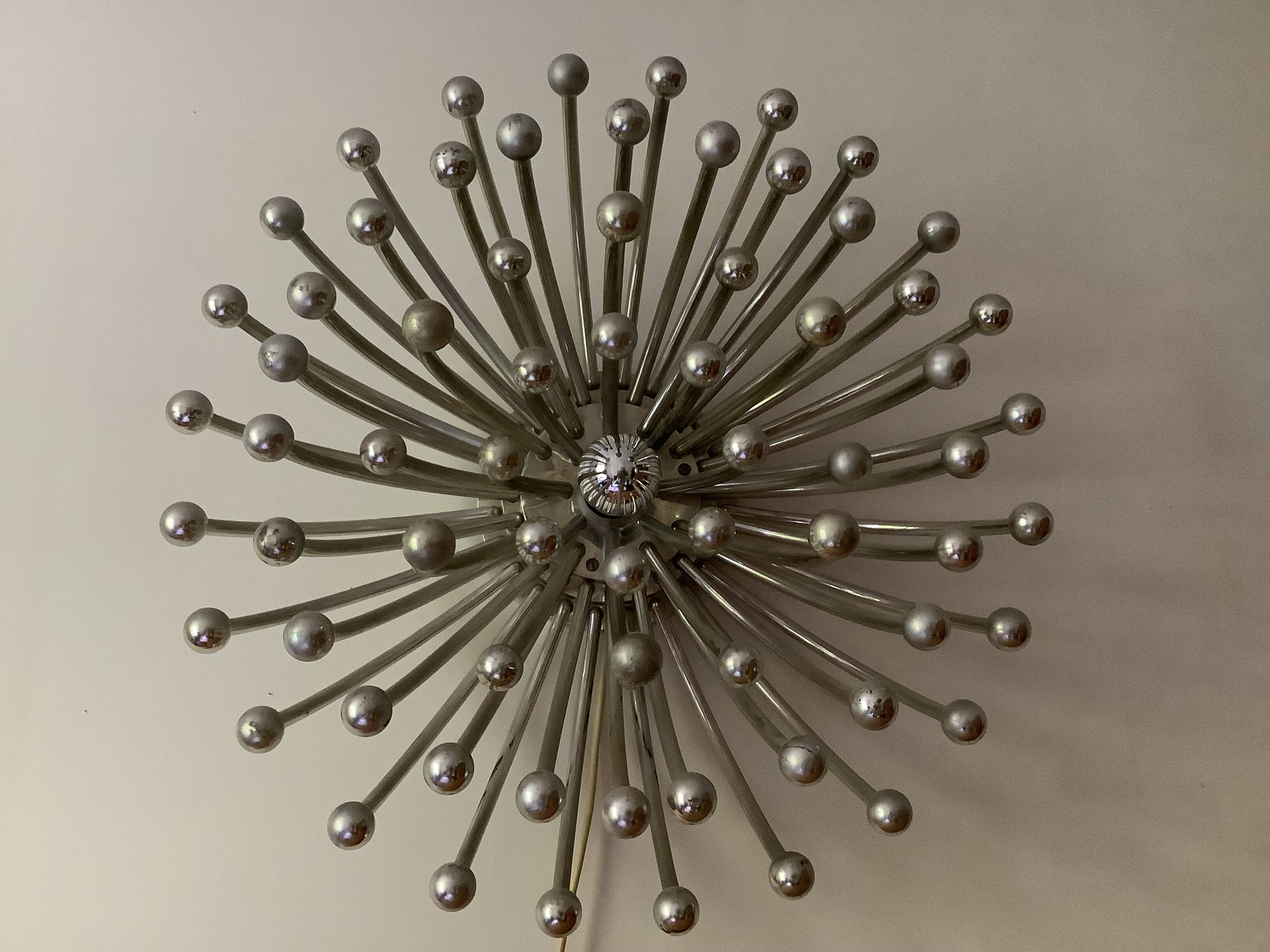 Pistillo wall lamp by Tetrarch studio