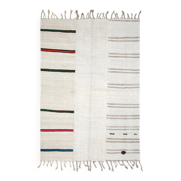 Tapis Kilim moderne du milieu du siècle en blanc cassé et crème, tapis de salon bohème