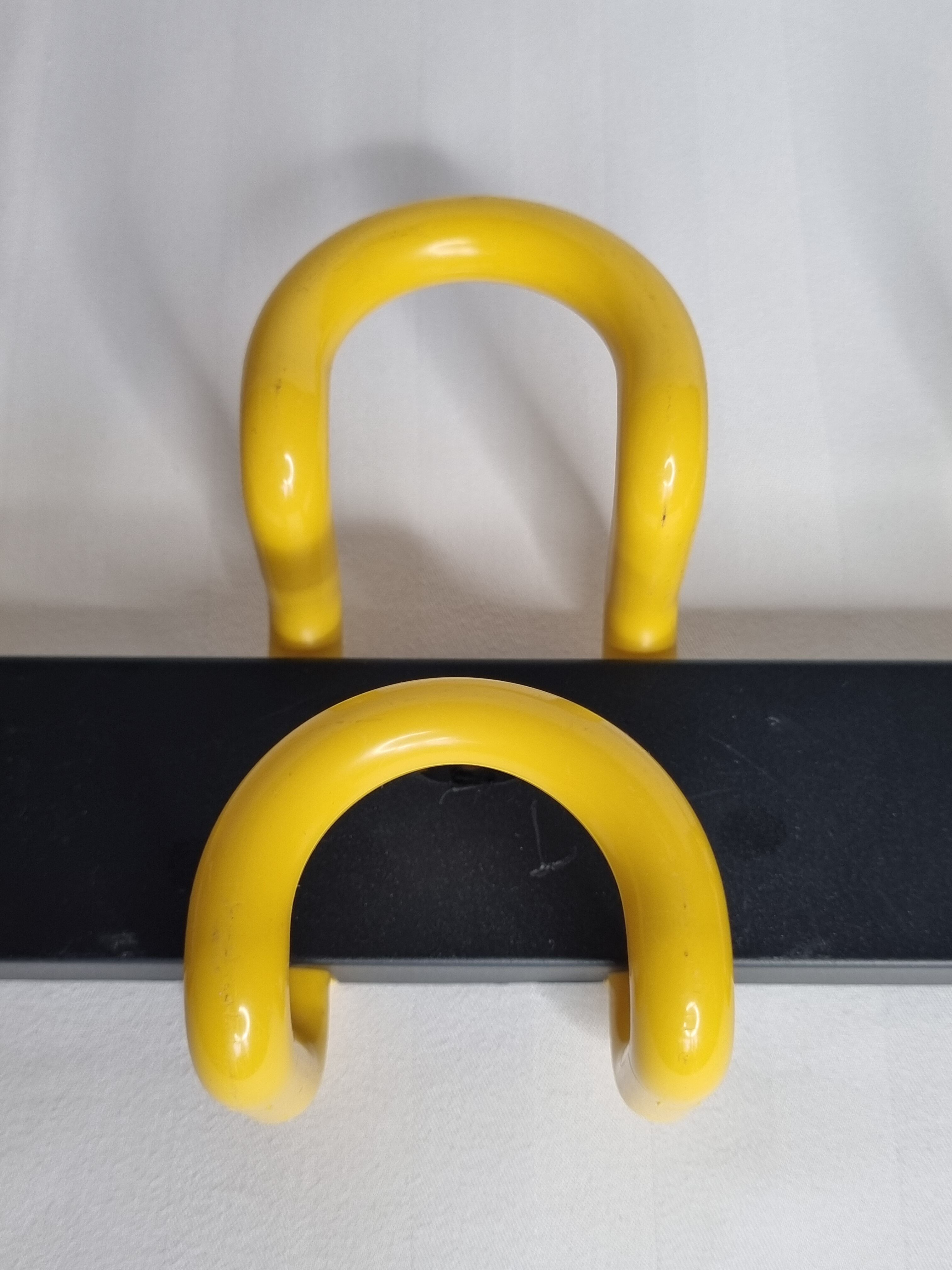 Wall rack Unilux style 80s, 3 hooks, 40 cm