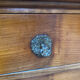 Commode en massif style Louis XVI, 3 tiroirs