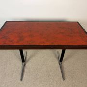 Table de bistrot vintage céramique rouge orangé