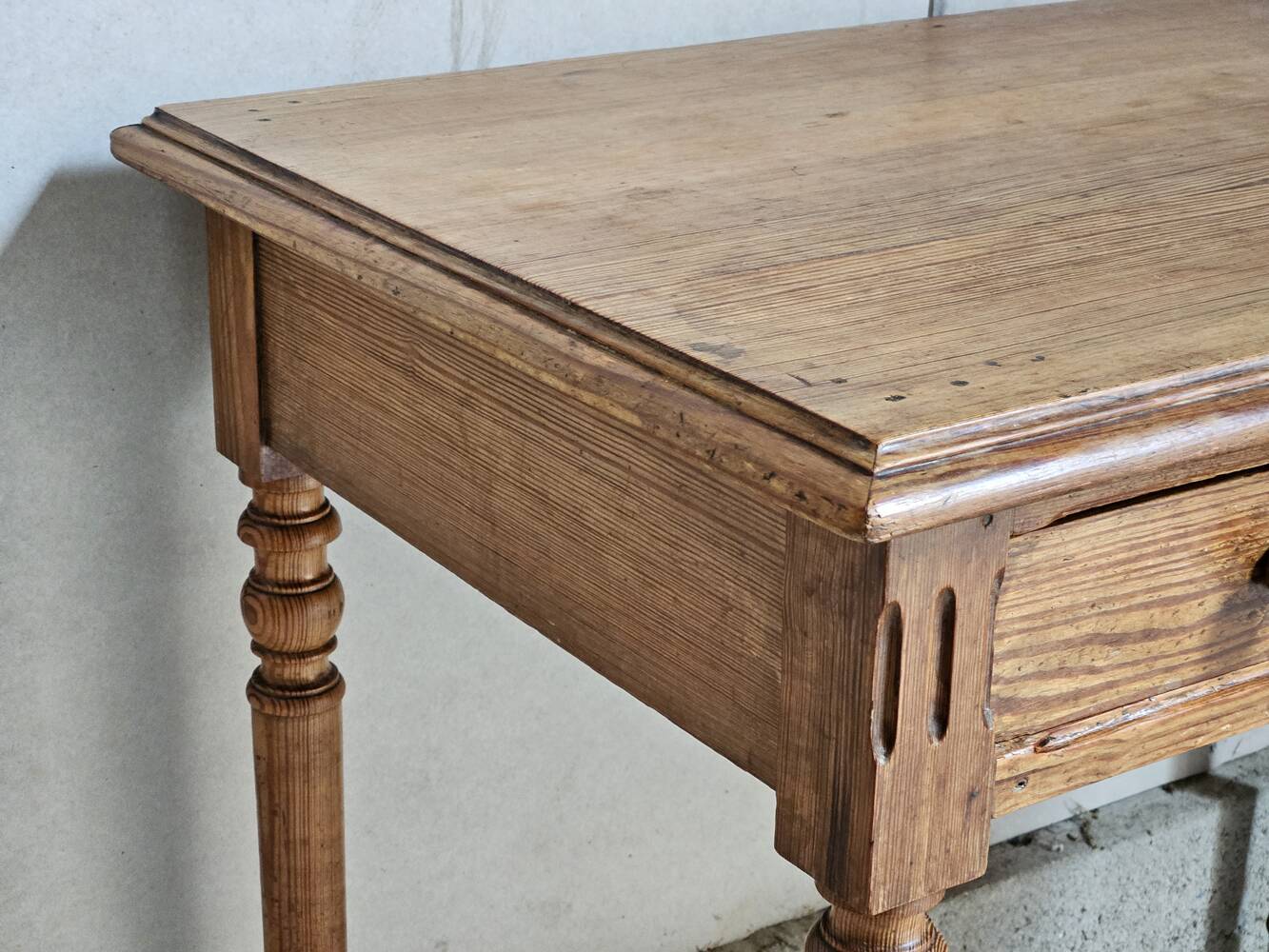 Desk, pine table, turned wooden legs, vintage, 70s