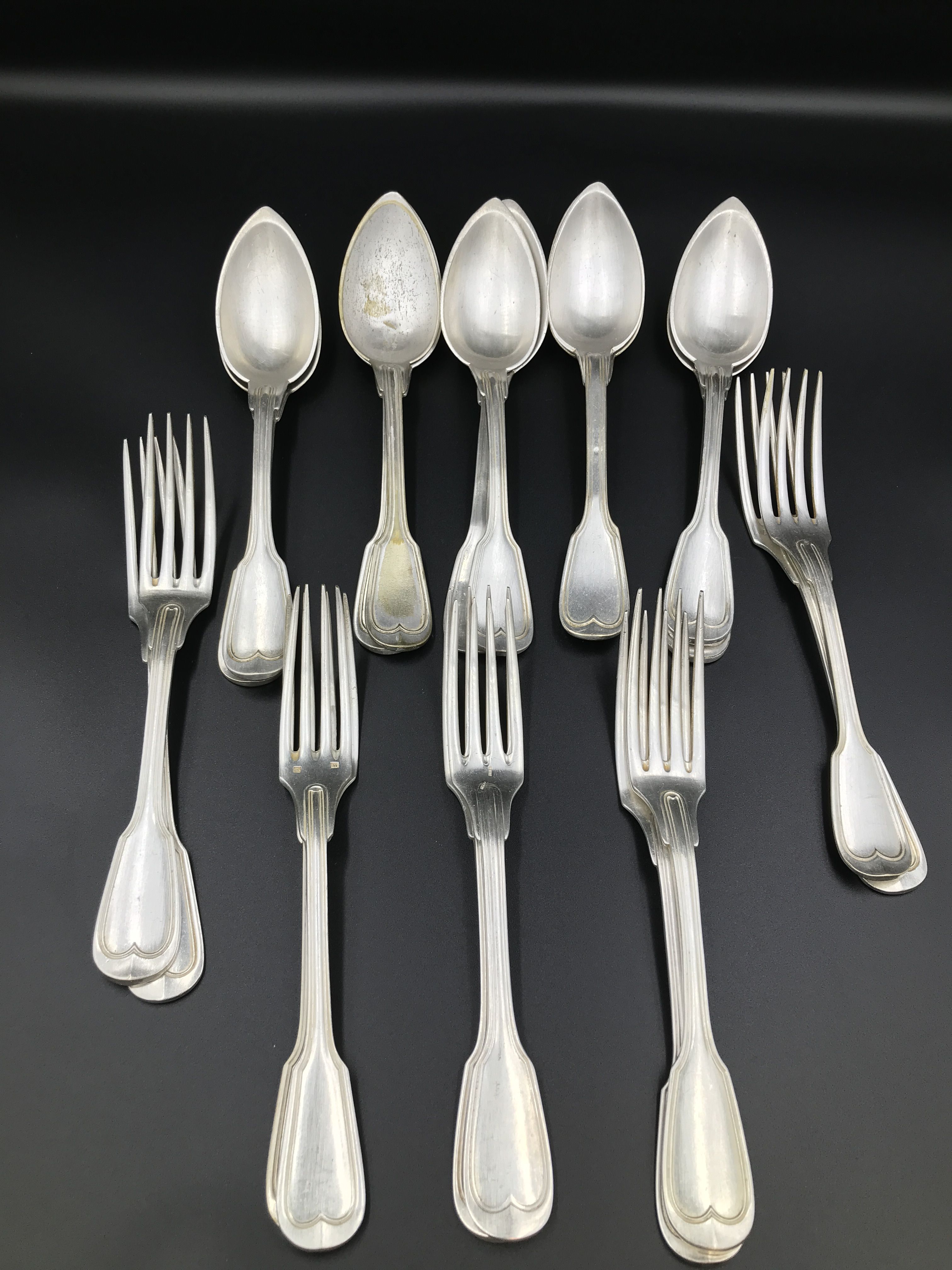 series of 20 old silverware forks and vintage spoons