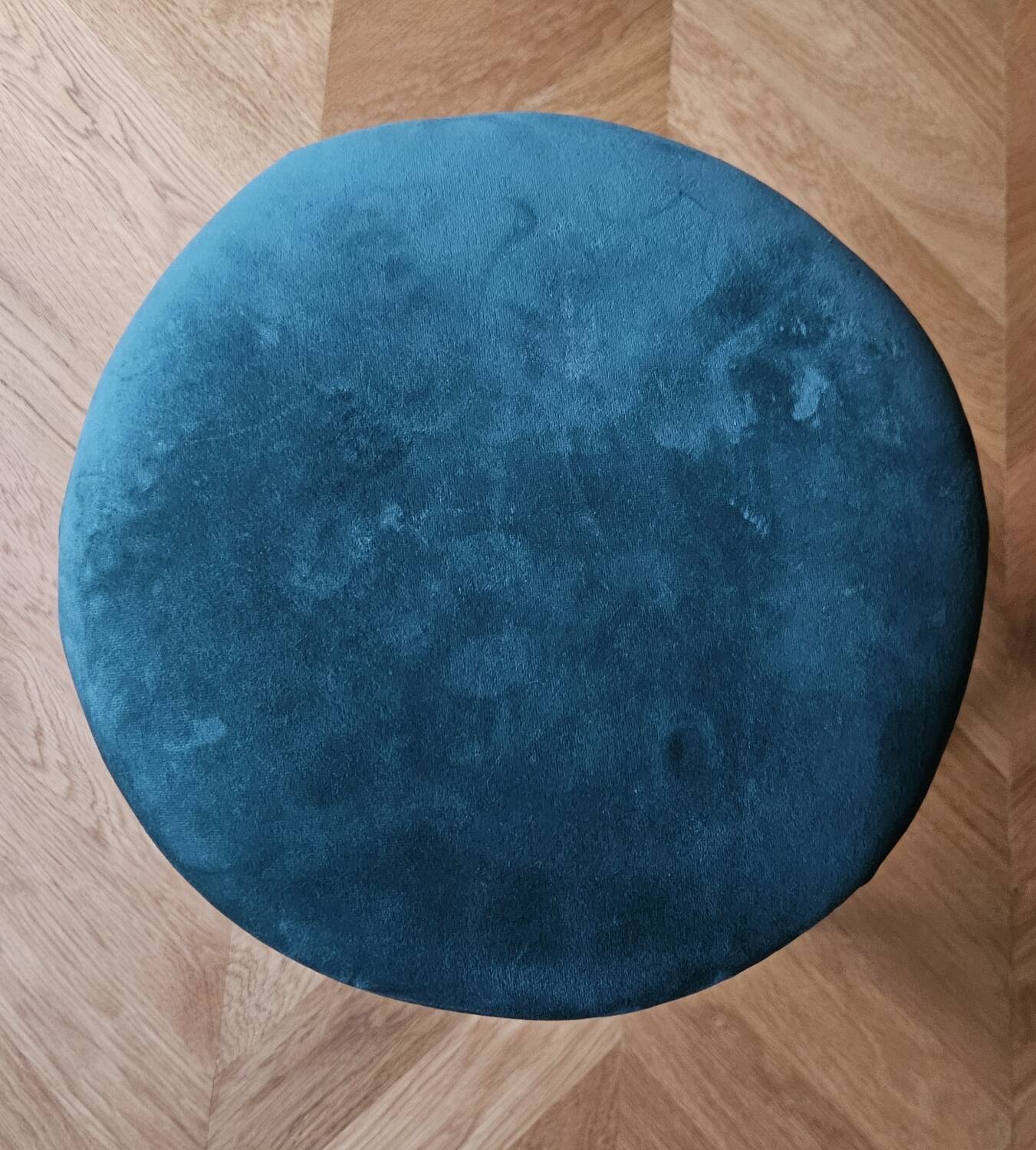Velvet seat stool