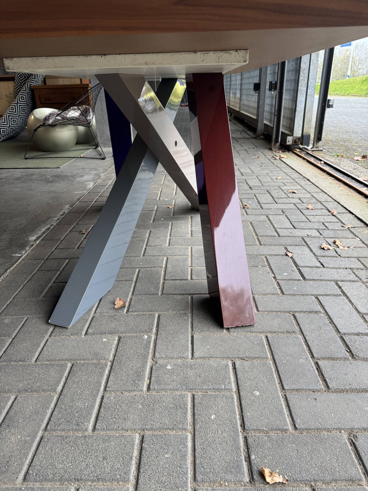 Grande table à manger par Bonaldo
