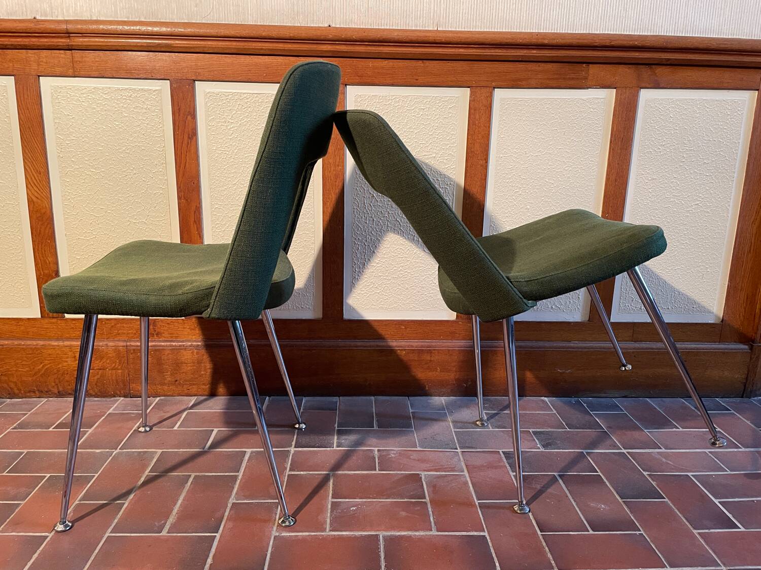 2 chaises de conférence vintage